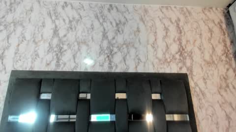 Kendall online show from 28, 12, 2024