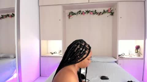 Snapshot of kendallrosse1 chatting on 24, 4, 2026 Kendal online show from 24, 4, 2026