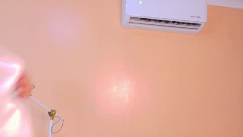 Snapshot of kendalmilleer chatting on 11, 5, 2026 online show from 11, 5, 2026