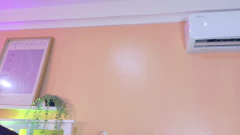 Snapshot of kendalmilleer chatting on 28, 5, 2026 online show from 28, 5, 2026