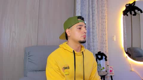 kendel_dimitri online show from 2, 11, 2025