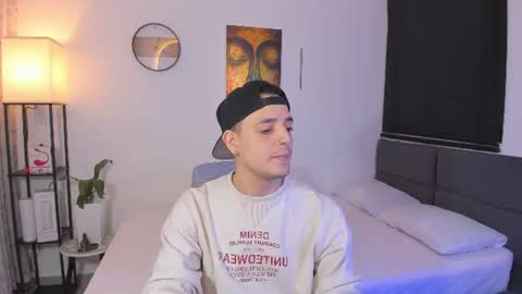 Snapshot of kendel_dimitri chatting on 30, 6, 2026 kendel_dimitri online show from 30, 6, 2026