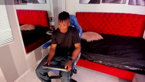 Snapshot of kender21_ chatting on 23, 12, 2024 Kender online show from 23, 12, 2024