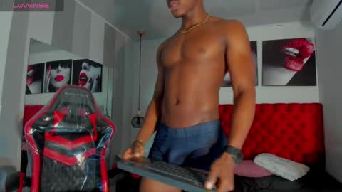 Snapshot of kender21_ chatting on 23, 2, 2025 Kender online show from 23, 2, 2025