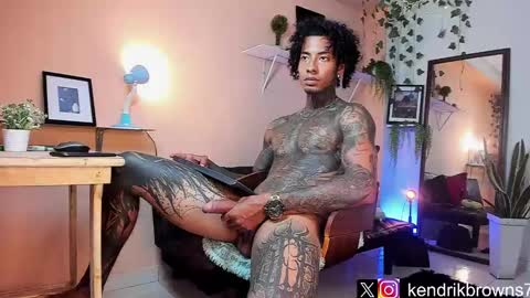 Snapshot of kendrik_brown chatting on 26, 1, 2025 kendrick brown online show from 26, 1, 2025