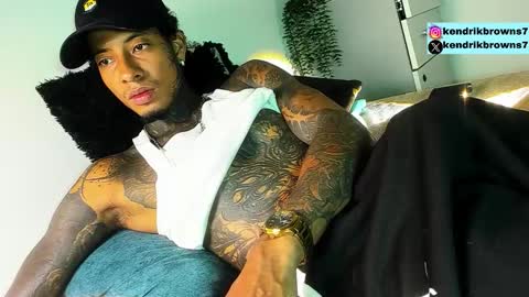 Snapshot of kendrik_brown chatting on 20, 9, 2025 kendrick brown online show from 20, 9, 2025