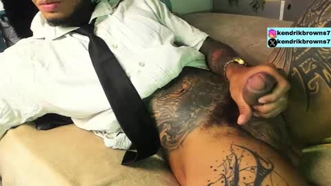 Snapshot of kendrik_brown chatting on 24, 9, 2025 kendrick brown online show from 24, 9, 2025