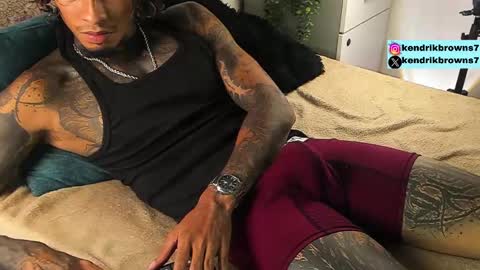 Snapshot of kendrik_brown chatting on 30, 9, 2025 kendrick brown online show from 30, 9, 2025