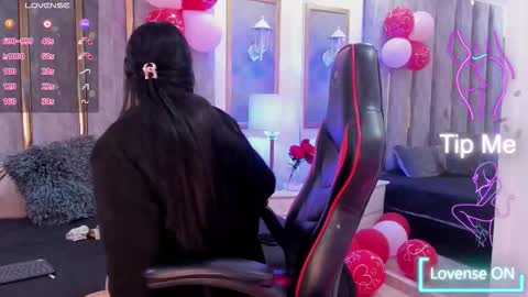 keniavelvet  online show from 23, 2, 2026