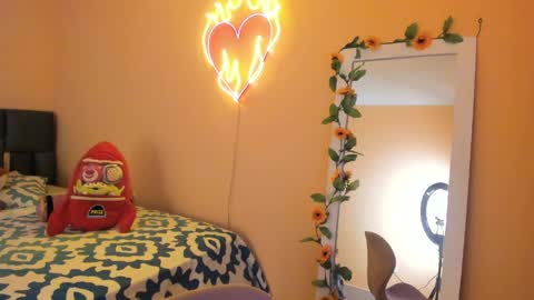 Snapshot of keniia_riizz chatting on 30, 4, 2026 Kenia online show from 30, 4, 2026