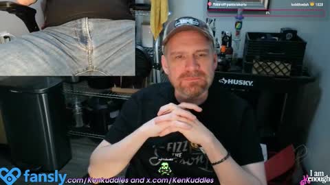 Snapshot of kenkuddles chatting on 10, 12, 2024 Ken Kuddles online show from 10, 12, 2024