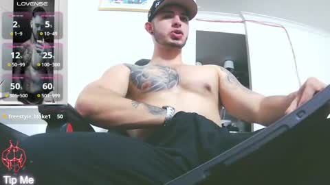 Snapshot of kenn_blake1 chatting on 22, 6, 2026 blake online show from 22, 6, 2026