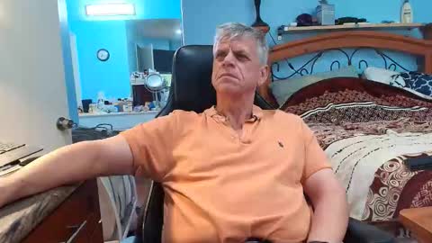 Snapshot of kent_ham chatting on 13, 4, 2026 kent_ham online show from 13, 4, 2026