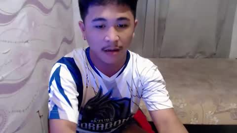 Snapshot of kenth_toyxxx chatting on 15, 5, 2026 kentoy online show from 15, 5, 2026