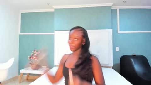 Snapshot of kentha_mitchells chatting on 30, 9, 2025 kentha_mitchells online show from 30, 9, 2025