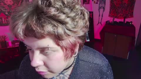 Kenzie online show from 15, 4, 2026