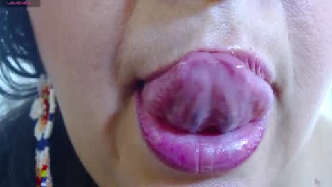 K E R L Y online show from 5, 2, 2025