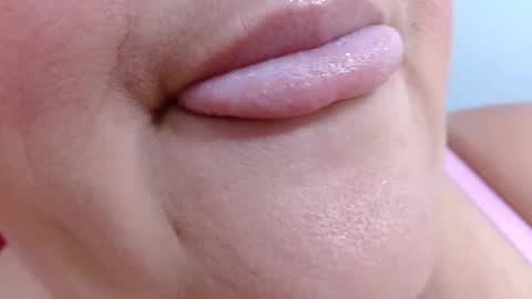 Snapshot of kerly_doll chatting on 25, 4, 2026 K E R L Y online show from 25, 4, 2026