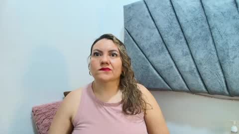 Snapshot of kerly_mature42 chatting on 5, 6, 2026 KERLY online show from 5, 6, 2026