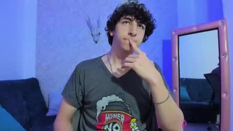 Snapshot of kervs__ chatting on 8, 1, 2025 Kev online show from 8, 1, 2025