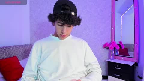 Snapshot of kervs__ chatting on 15, 1, 2025 Kev online show from 15, 1, 2025