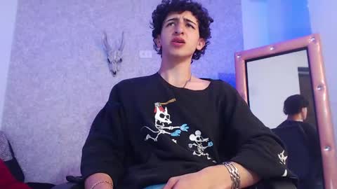 Snapshot of kervs__ chatting on 20, 2, 2025 Kev online show from 20, 2, 2025