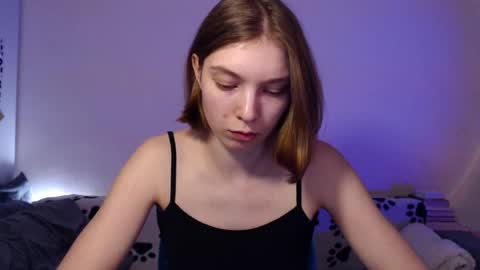 Snapshot of kesha_muah chatting on 22, 4, 2026 kesha online show from 22, 4, 2026