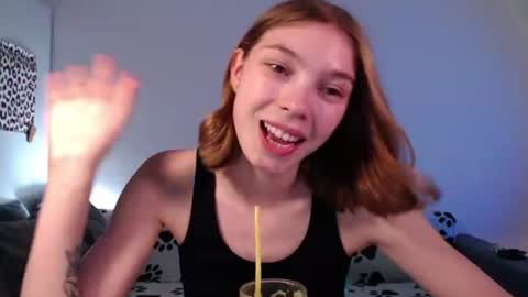 Snapshot of kesha_muah chatting on 30, 7, 2026 kesha online show from 30, 7, 2026