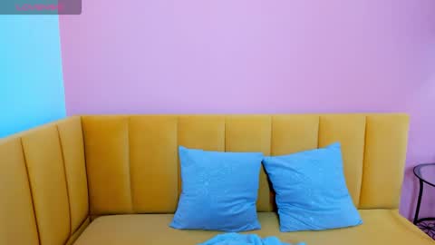 Snapshot of ketrinwhite chatting on 17, 11, 2025 KatrinaKetrin online show from 17, 11, 2025