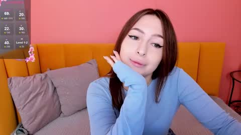 Snapshot of ketrinwhite chatting on 28, 11, 2025 KatrinaKetrin online show from 28, 11, 2025