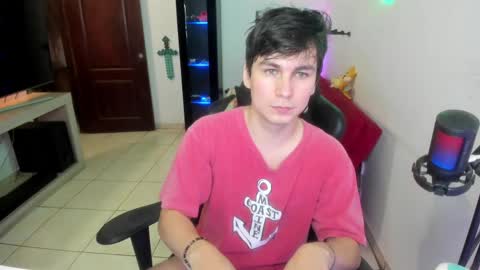 Snapshot of kevin873s chatting on 30, 4, 2026 Kevin online show from 30, 4, 2026