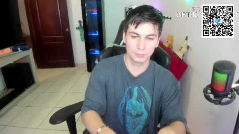 Snapshot of kevin873s chatting on 24, 7, 2026 Kevin online show from 24, 7, 2026