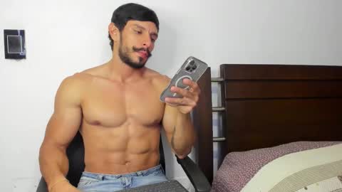 kevin_malone22 online show from 17, 11, 2025