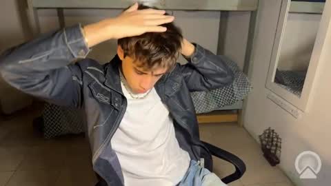 Snapshot of kevinonly43 chatting on 9, 4, 2026 kevonly online show from 9, 4, 2026