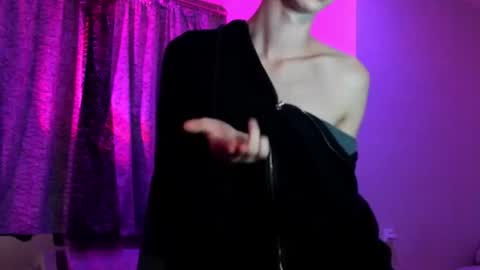 kevinsupershy online show from 14, 7, 2026