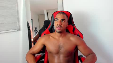 Snapshot of kevinxblack chatting on 5, 3, 2025 sebastian online show from 5, 3, 2025