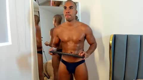 Snapshot of kevinxblack chatting on 5, 10, 2025 sebastian online show from 5, 10, 2025