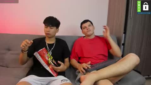 kevin and ottis online show from 14, 1, 2026