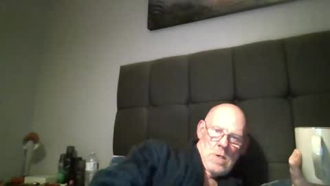 kevlooking4sez online show from 3, 6, 2026