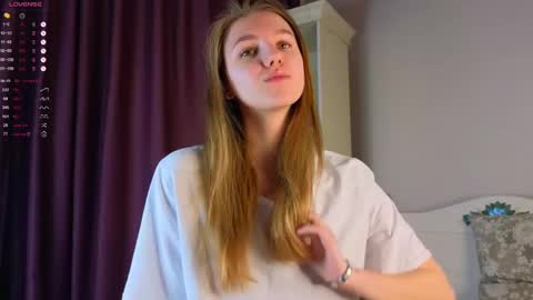 Snapshot of keylalong chatting on 25, 2, 2025 Hi Im Mary Glad to see you in my room PVT is open online show from 25, 2, 2025