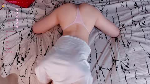 Snapshot of keylalong chatting on 6, 3, 2025 Hi Im Mary Glad to see you in my room PVT is open online show from 6, 3, 2025