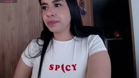 Laura online show from 2, 12, 2025