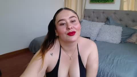 Snapshot of khalia_ chatting on 24, 7, 2026 K H A I L A online show from 24, 7, 2026