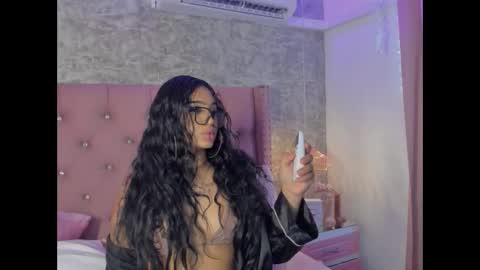 Khelany Isyy  online show from 10, 2, 2026