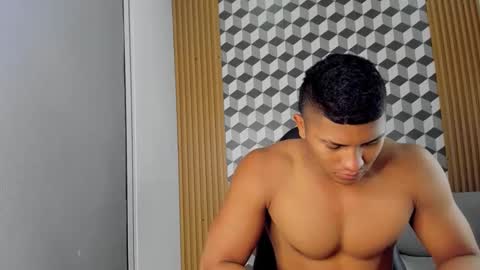 Snapshot of khen_west1 chatting on 5, 3, 2025 khen_west1 online show from 5, 3, 2025