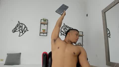 Snapshot of khen_west1 chatting on 19, 9, 2025 khen_west1 online show from 19, 9, 2025