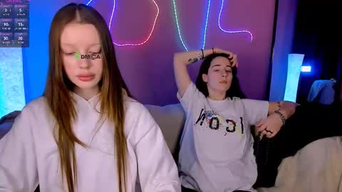 Snapshot of khloebeauty chatting on 3, 3, 2026 khloebeauty online show from 3, 3, 2026