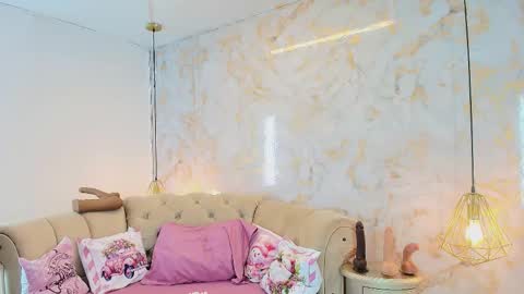 Snapshot of khloeblake chatting on 21, 11, 2025 Khloe online show from 21, 11, 2025