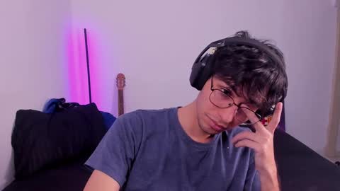 khozler_ online show from 11, 3, 2025