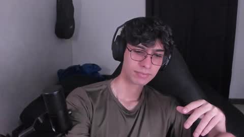 khozler_ online show from 30, 9, 2025